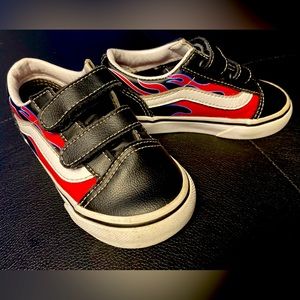 Vans Toddlers 7 Boys  Old Skool  V  Black & Red Skate Shoes Moto Flames